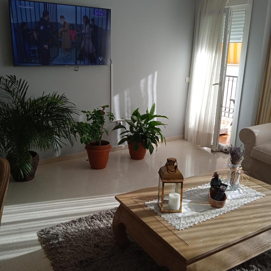 Torremolinos Alquilo Habitacion Con Bano Compartido Y Cocina Compartida Екстер'єр фото
